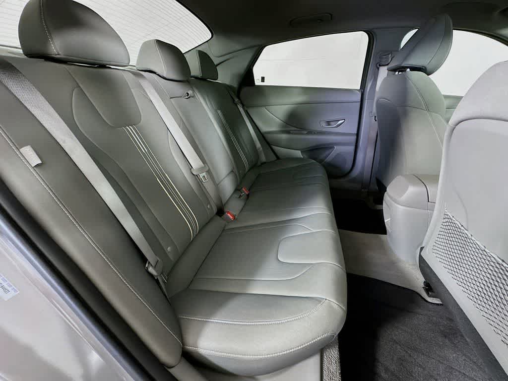 Thumbnail: 2025 Hyundai Elantra - 33