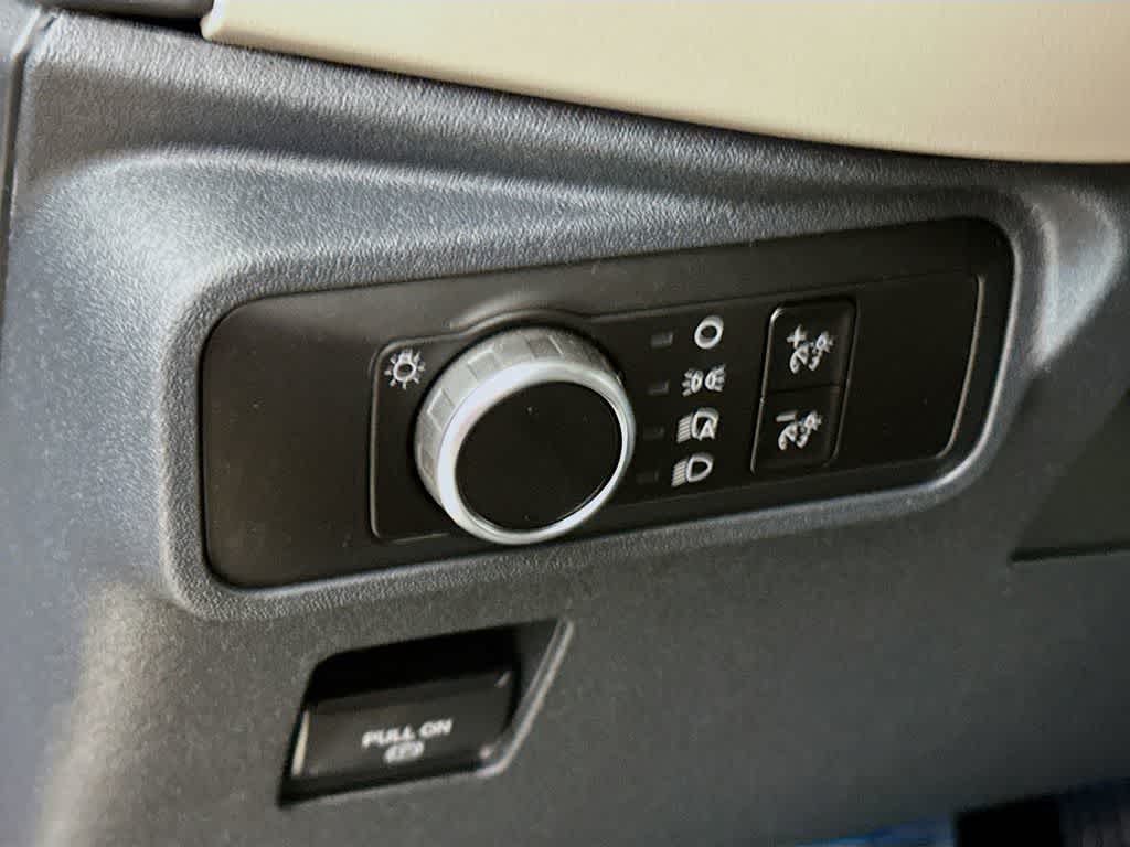 Thumbnail: 2025 Ford Bronco - 28