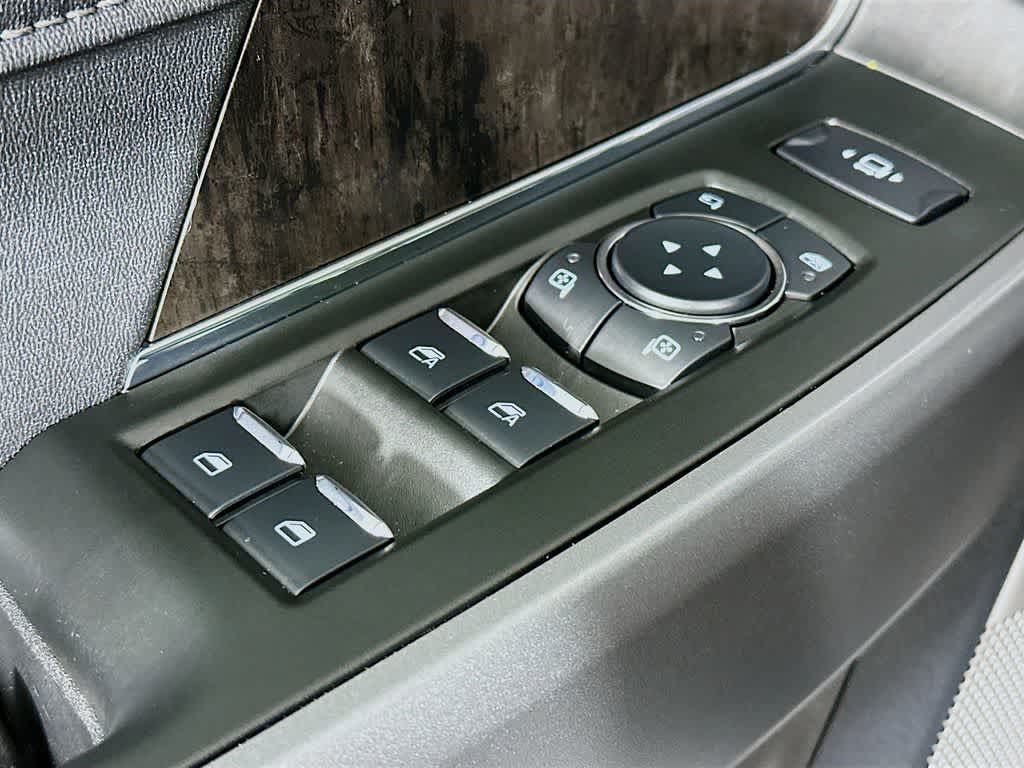 Thumbnail: 2026 Ford F-250 - 30