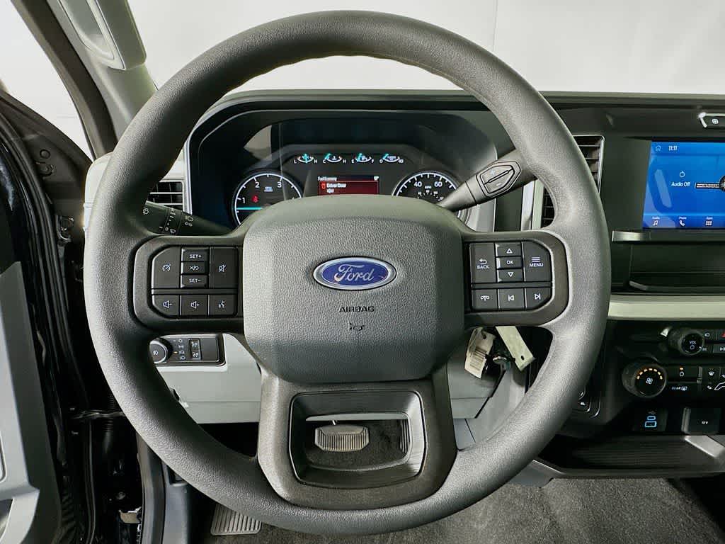 Thumbnail: 2025 Ford F-350 - 15