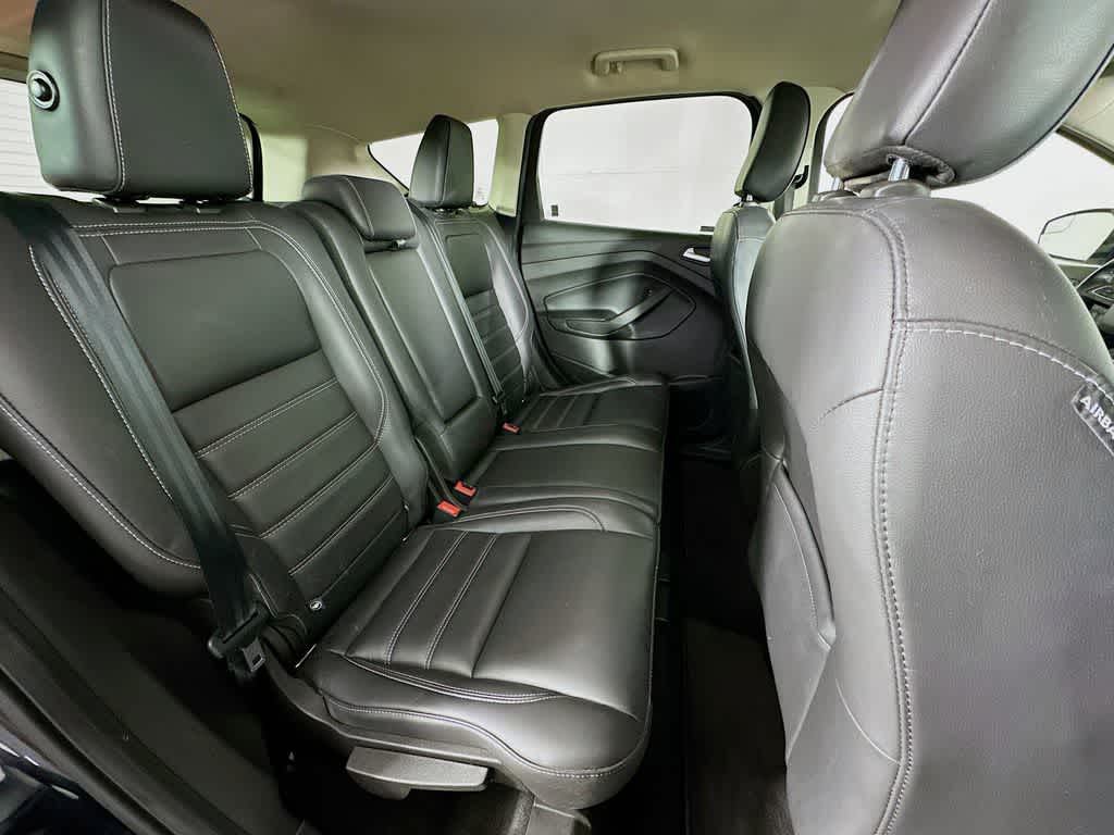 Thumbnail: 2019 Ford Escape - 31