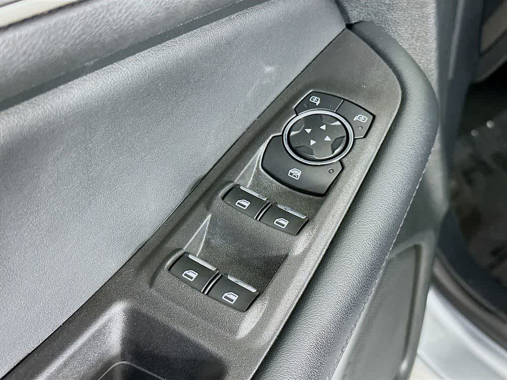 Thumbnail: 2024 Ford Edge - 31