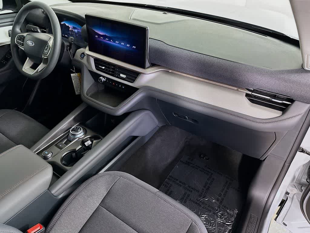 Thumbnail: 2026 Ford Explorer - 31