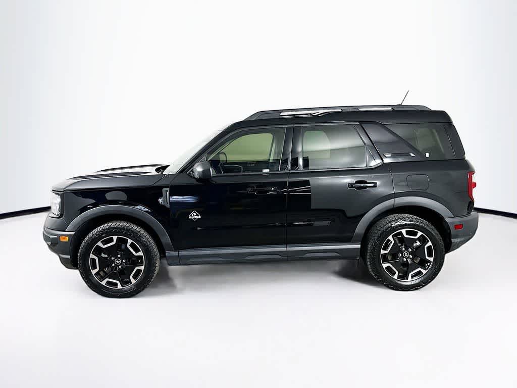 Thumbnail: 2021 Ford Bronco Sport - 3