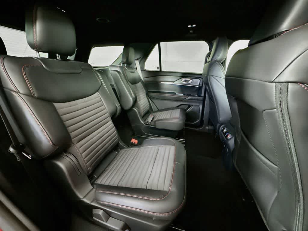 Thumbnail: 2026 Ford Explorer - 32