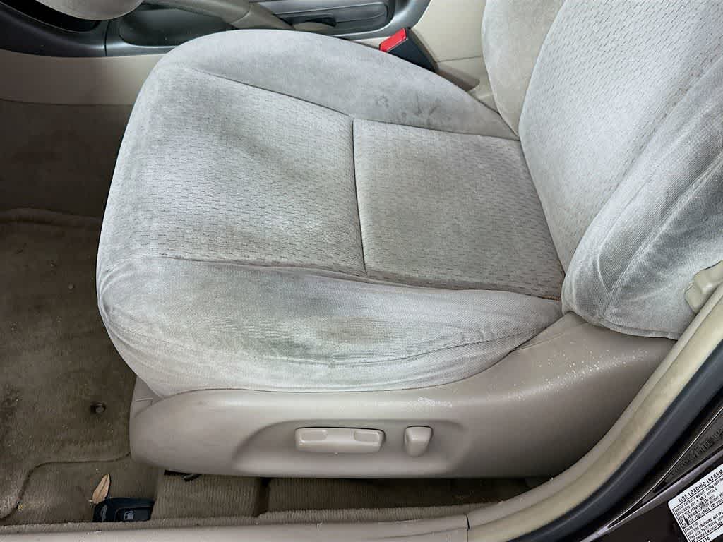 Thumbnail: 2003 Toyota Camry - 28
