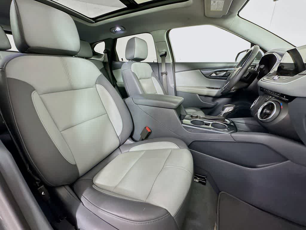 Thumbnail: 2020 Chevrolet Blazer - 15