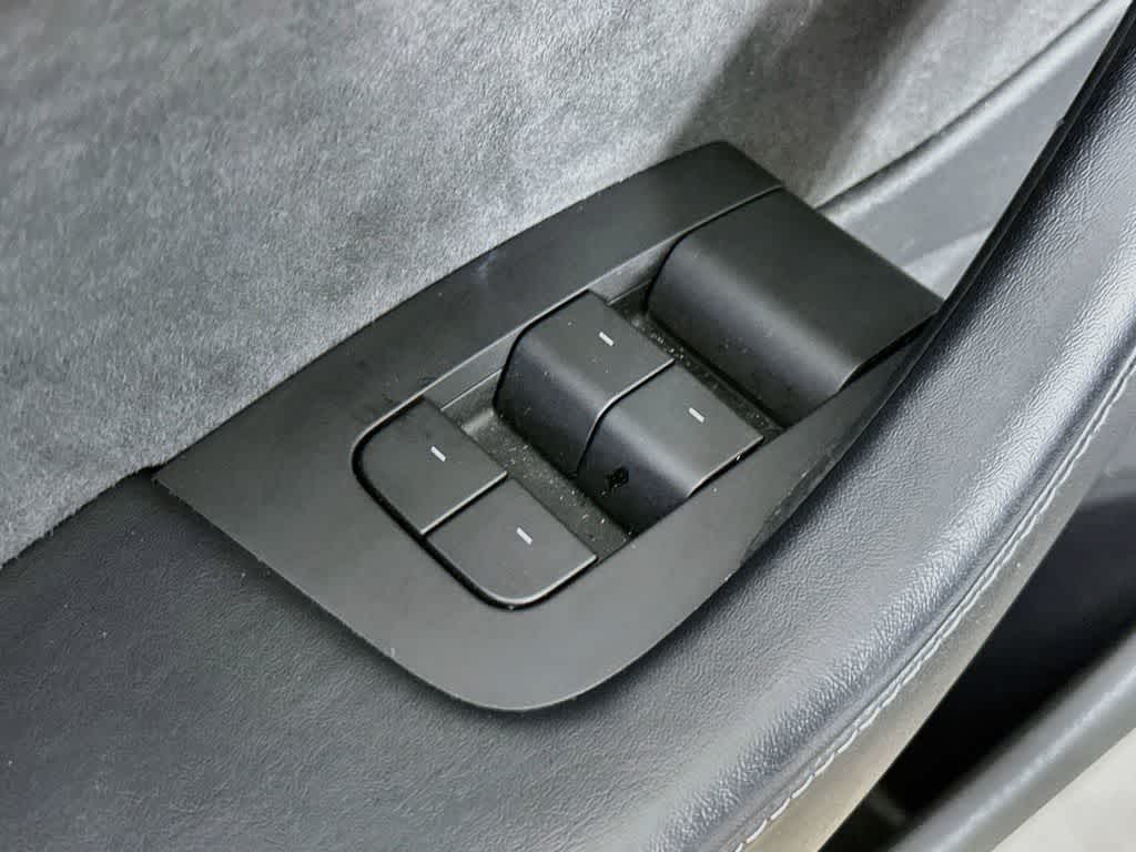 Thumbnail: 2021 Tesla Model 3 - 28