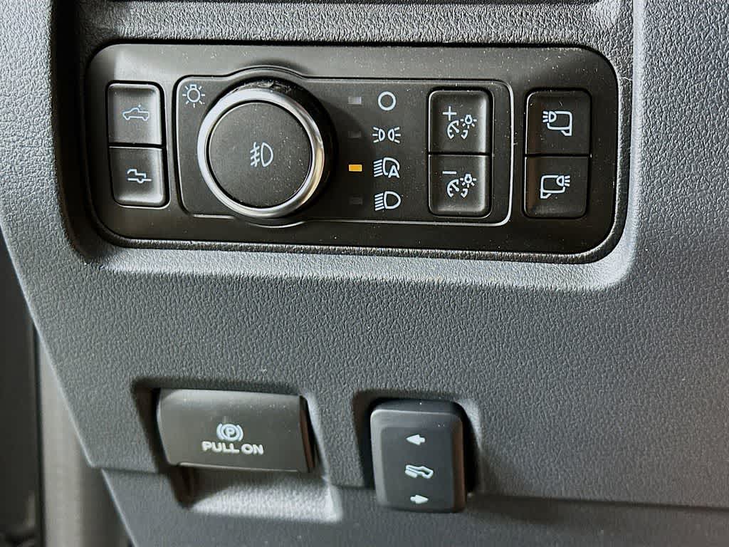 Thumbnail: 2026 Ford F-350 - 27