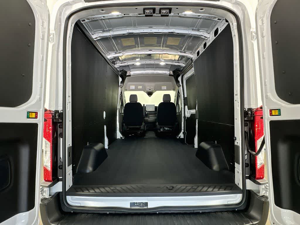 Thumbnail: 2026 Ford Transit Series - 18