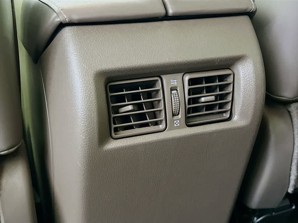 Thumbnail: 2016 Lexus GX - 13