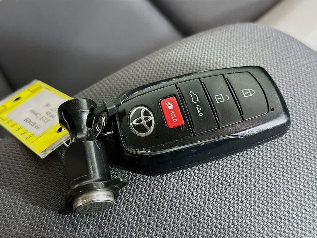 Thumbnail: 2023 Toyota Corolla - 21