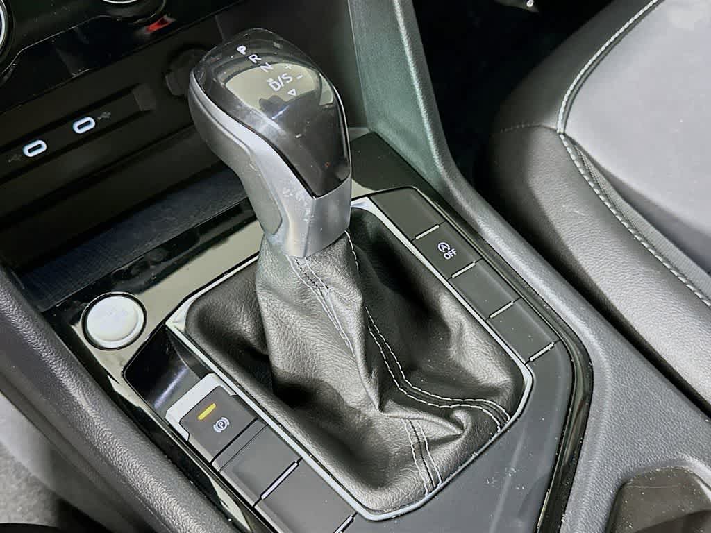 Thumbnail: 2023 Volkswagen Taos - 19