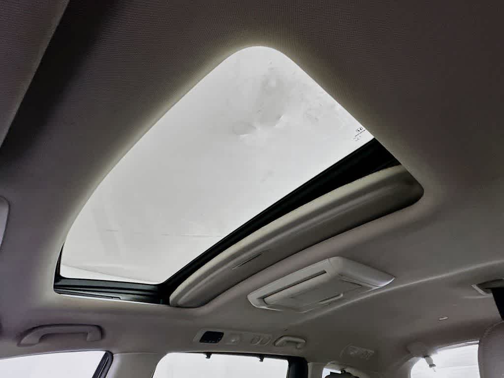 Thumbnail: 2013 Honda Odyssey - 31