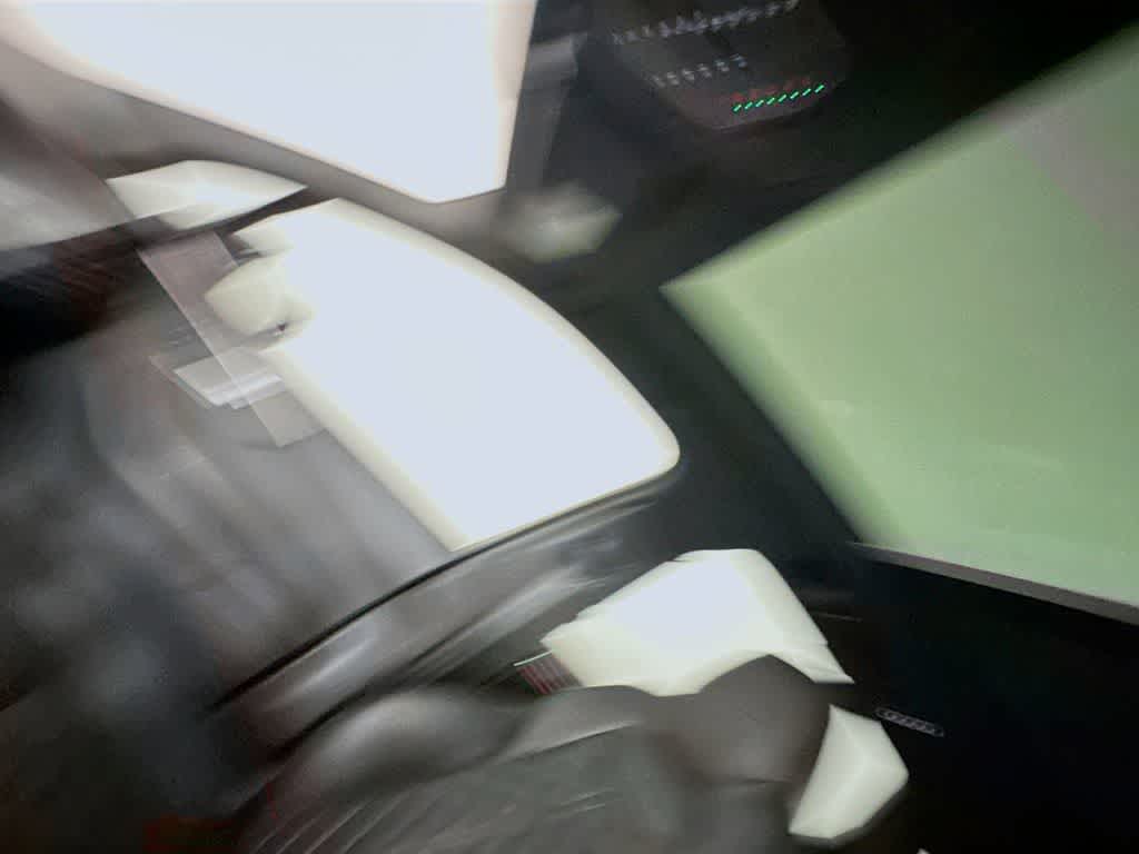 Thumbnail: 2021 Audi SQ7 - 33