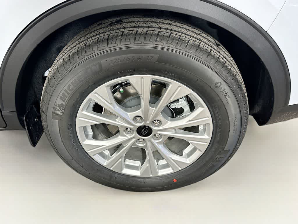 Thumbnail: 2026 Ford Escape - 8