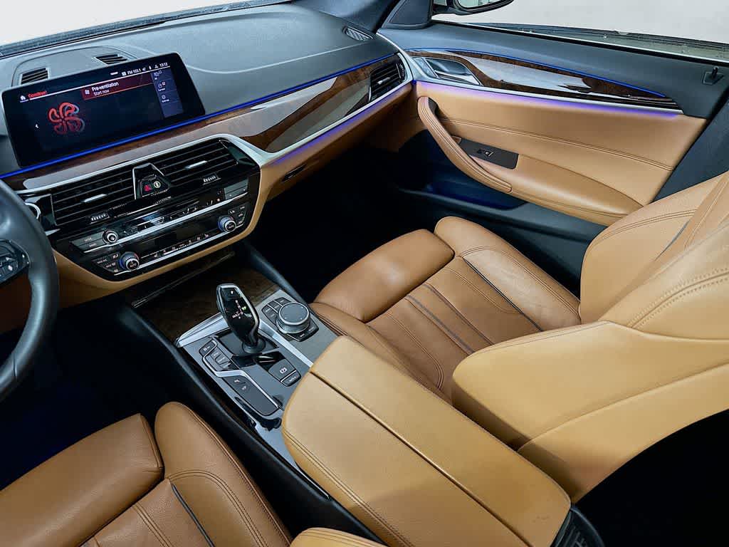 Thumbnail: 2020 BMW 5 Series - 11