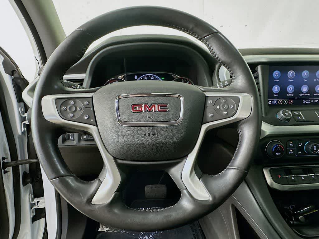 Thumbnail: 2022 GMC Acadia - 16