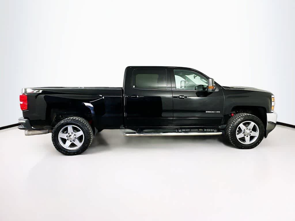 Thumbnail: 2018 Chevrolet Silverado 2500 - 25
