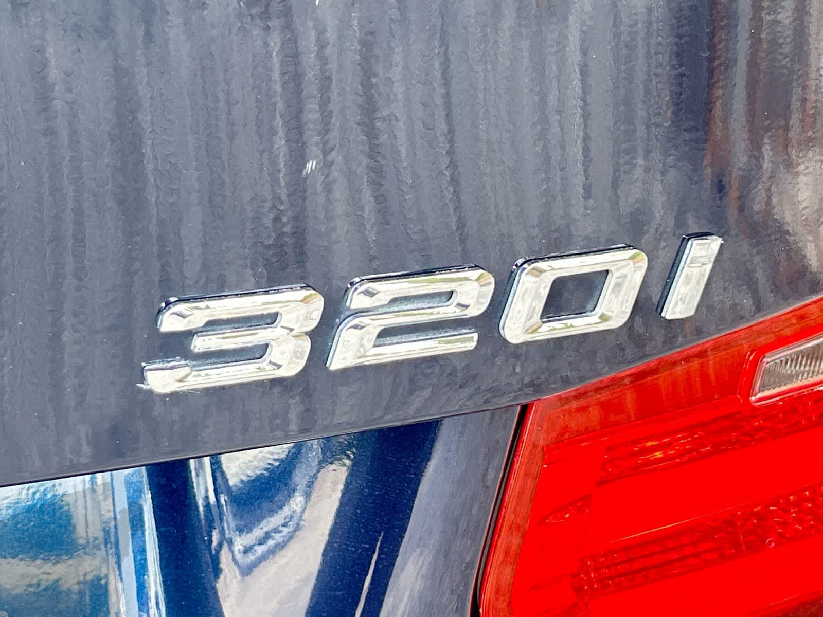 Thumbnail: 2013 BMW 3 Series - 9