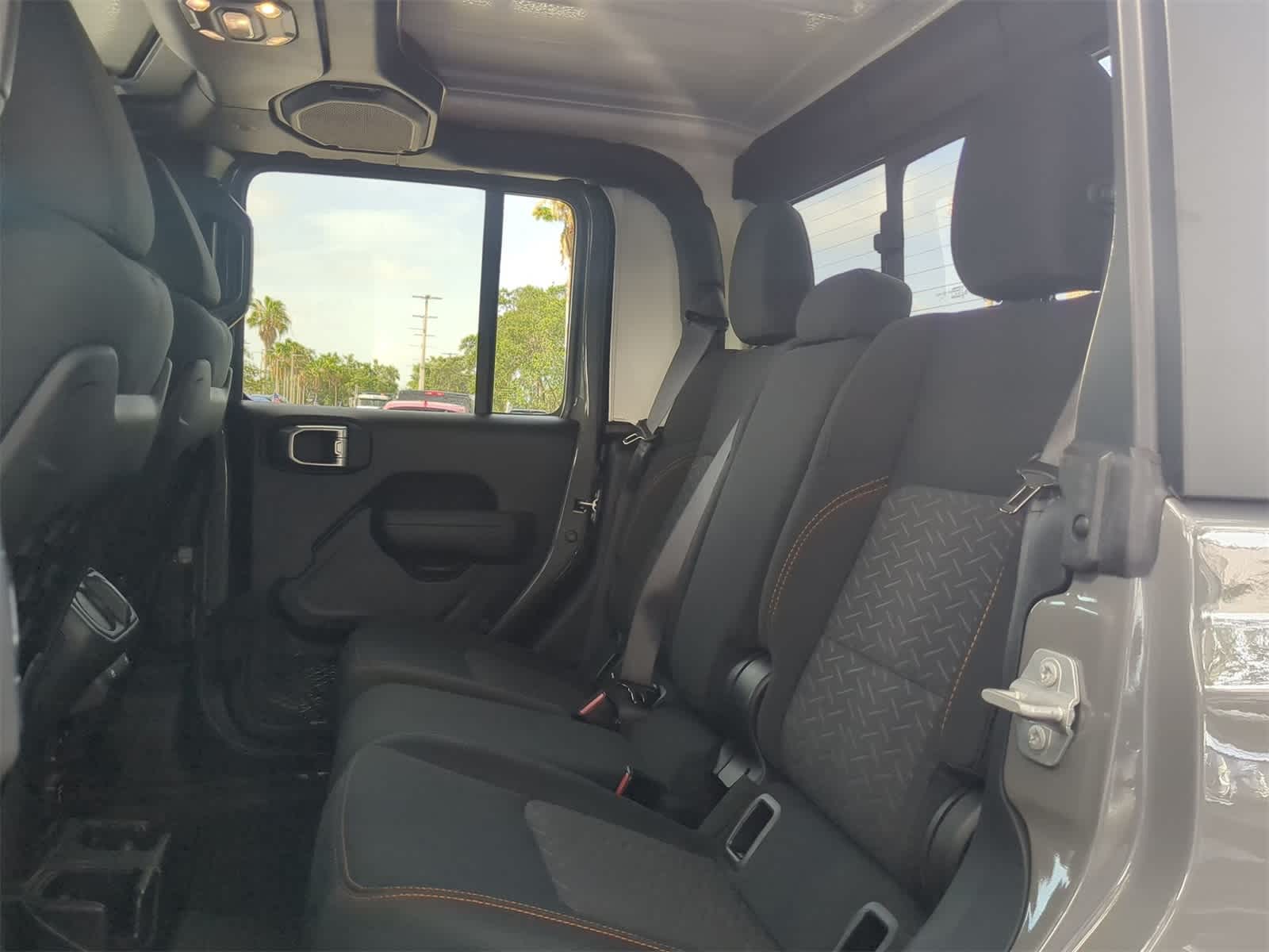 2022 Jeep Gladiator Mojave 13