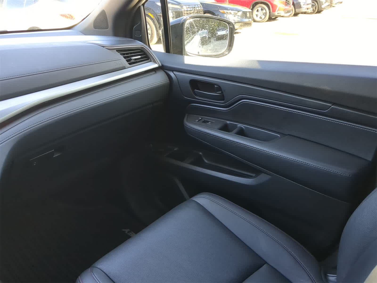 Thumbnail: 2024 Honda Odyssey - 16