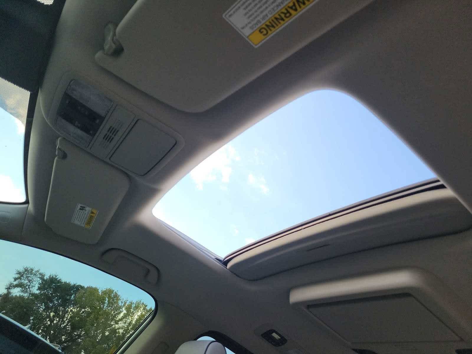 Thumbnail: 2025 Honda Odyssey - 26