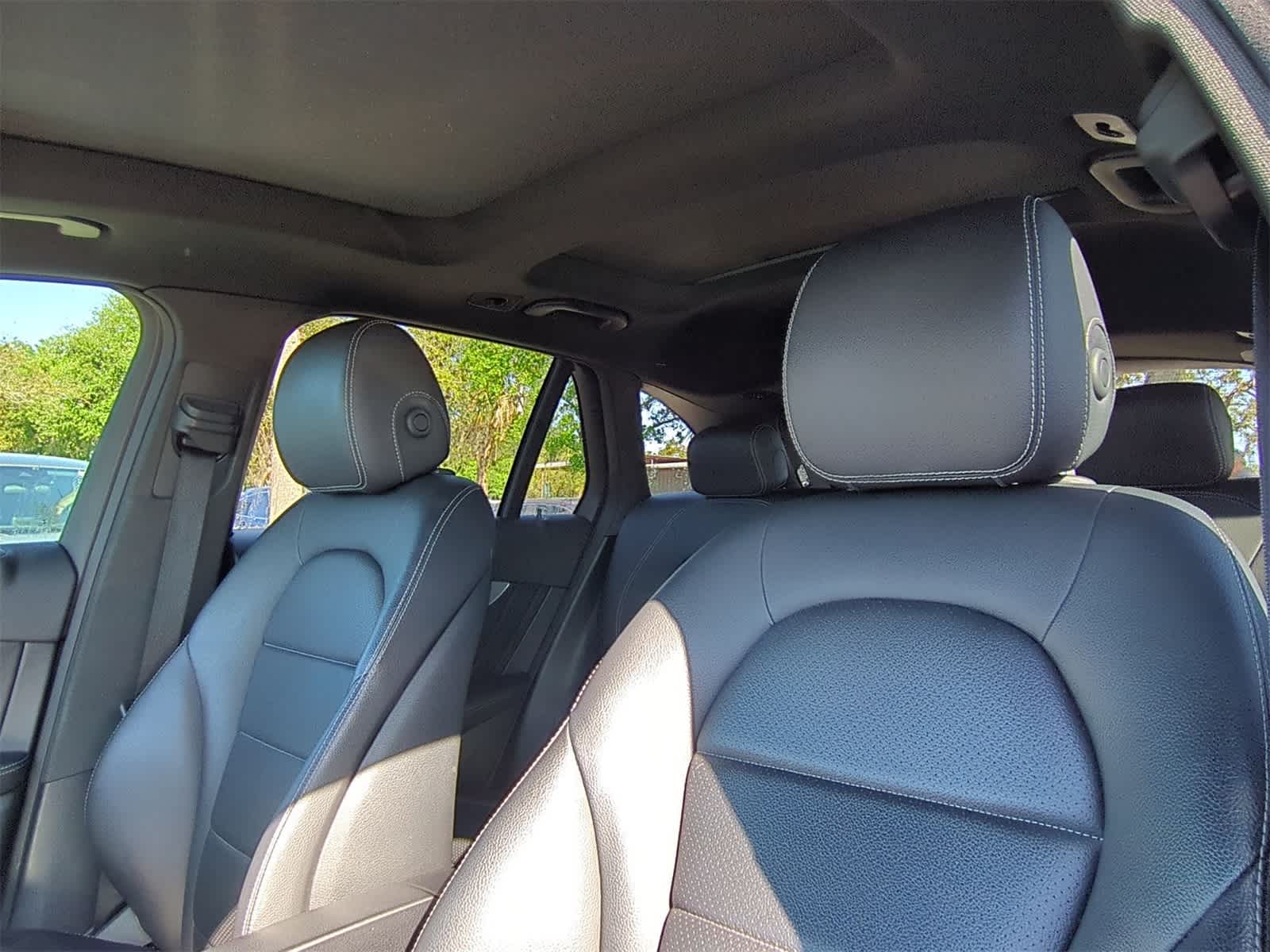2019 Mercedes-Benz GLC 300 8