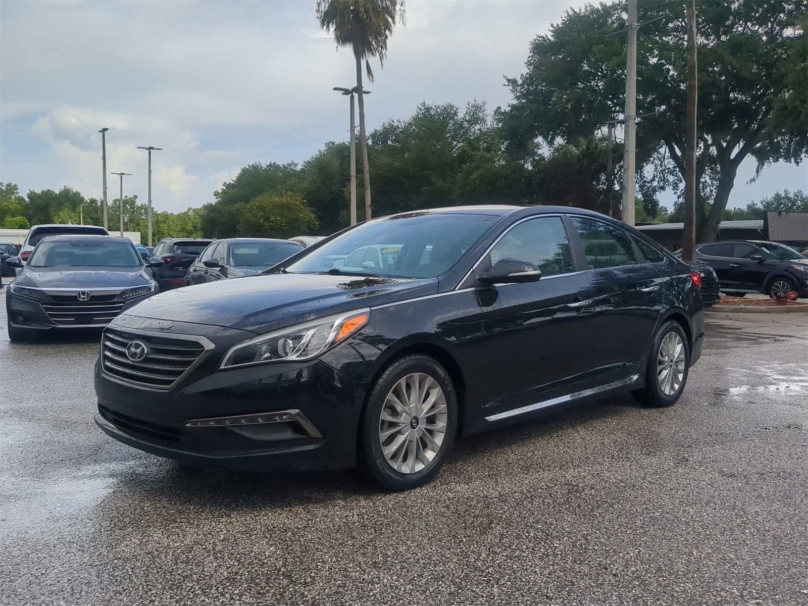 Thumbnail: 2015 Hyundai Sonata - 2