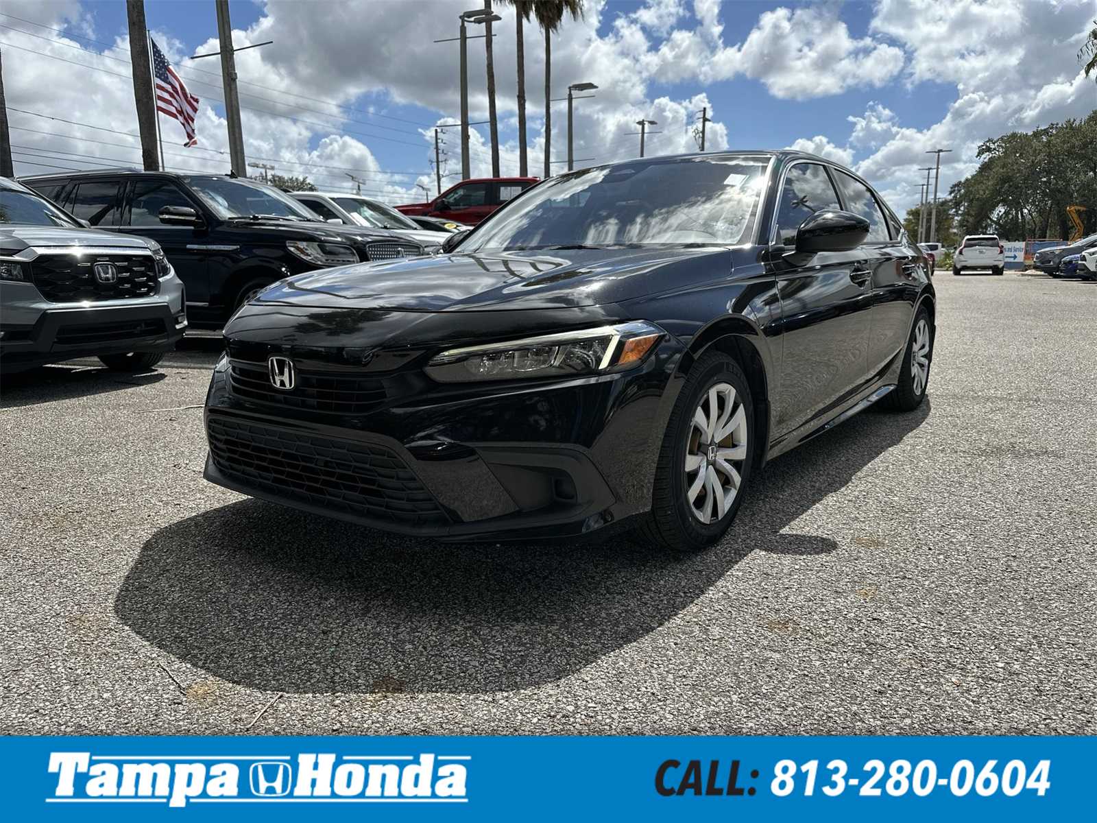 2023 Honda Civic LX's photo