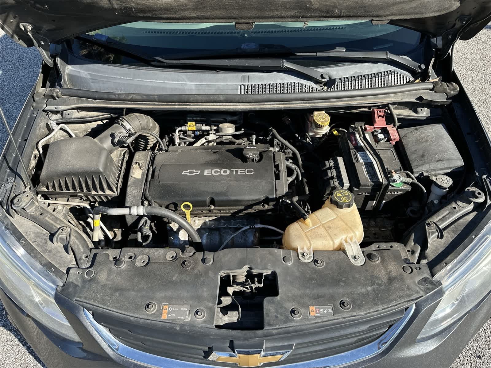 Thumbnail: 2017 Chevrolet Sonic - 10