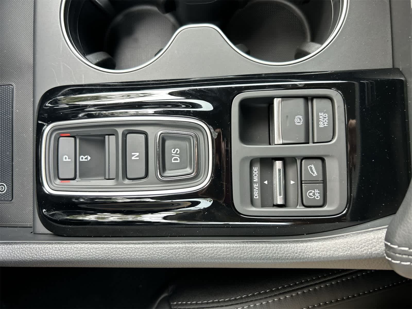 Thumbnail: 2025 Honda Pilot - 17