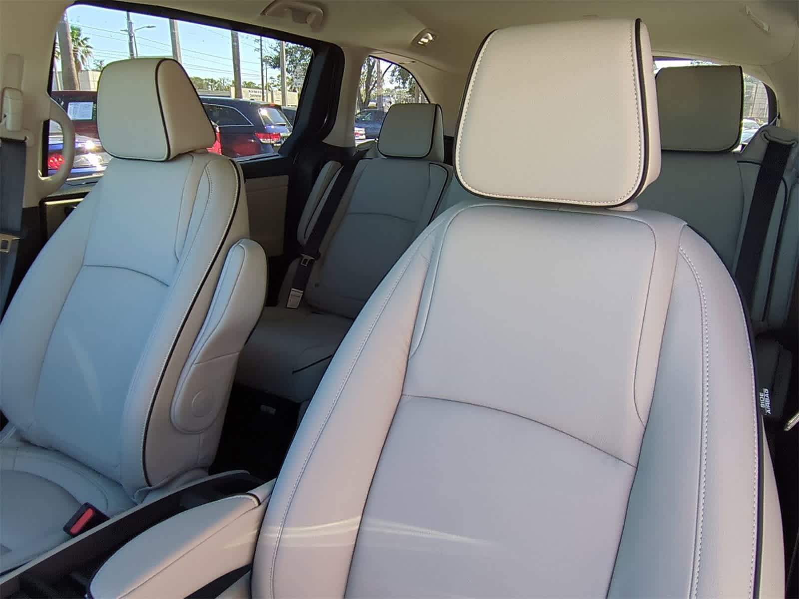 Thumbnail: 2025 Honda Odyssey - 8