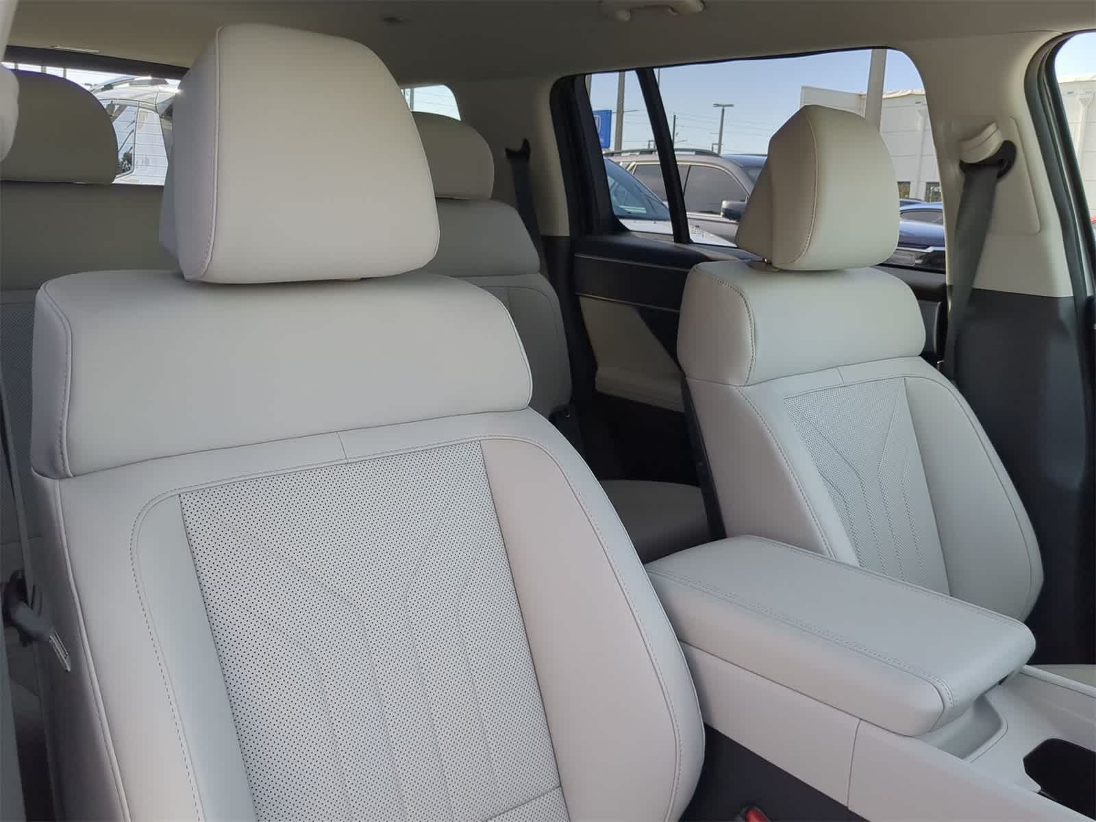 Thumbnail: 2024 Hyundai Santa Fe - 7