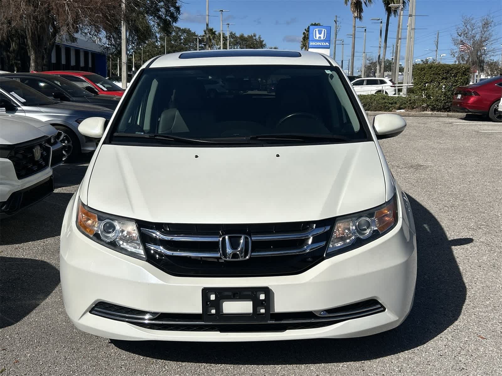 Thumbnail: 2015 Honda Odyssey - 6