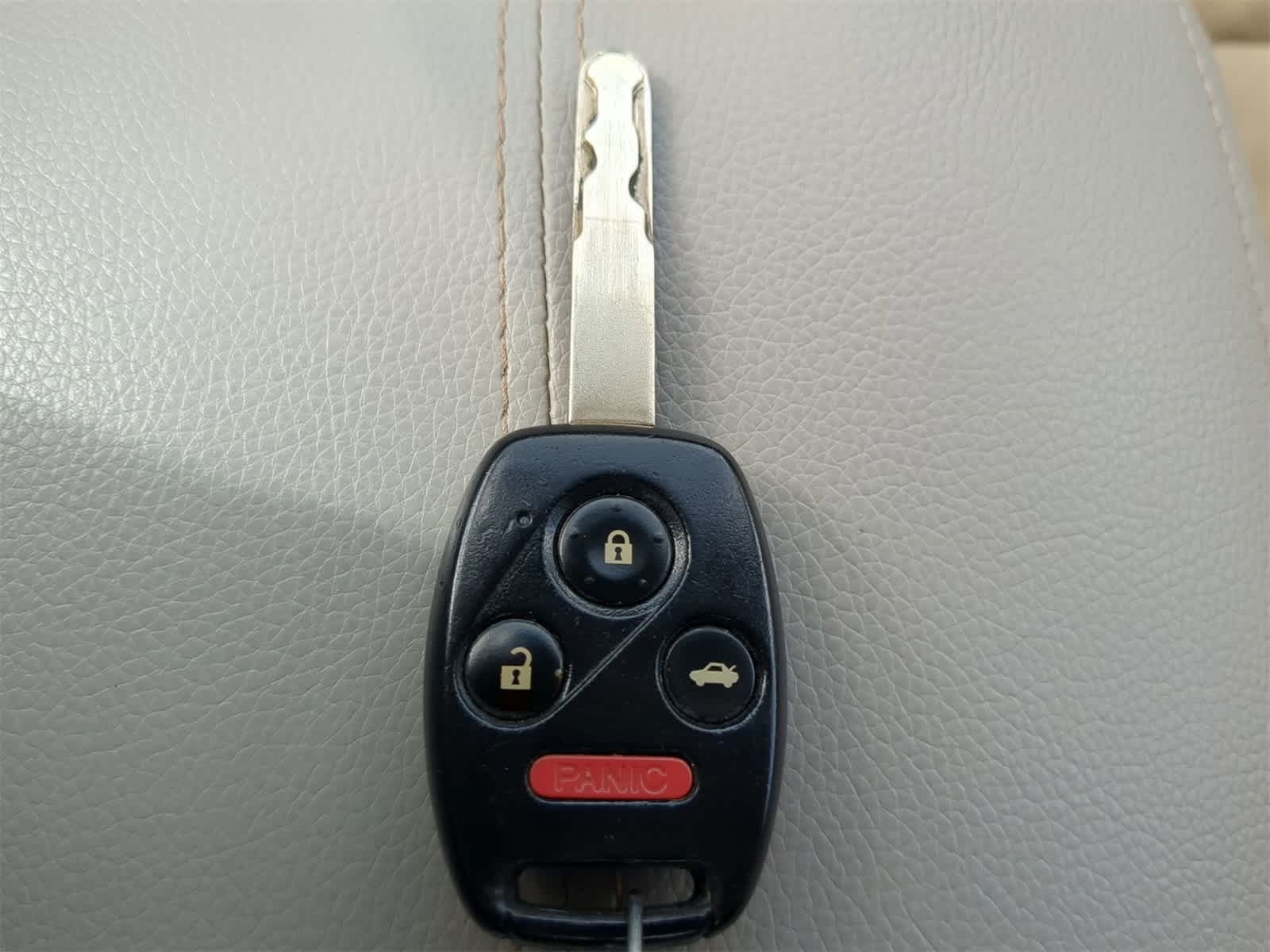 Thumbnail: 2012 Honda Accord - 24