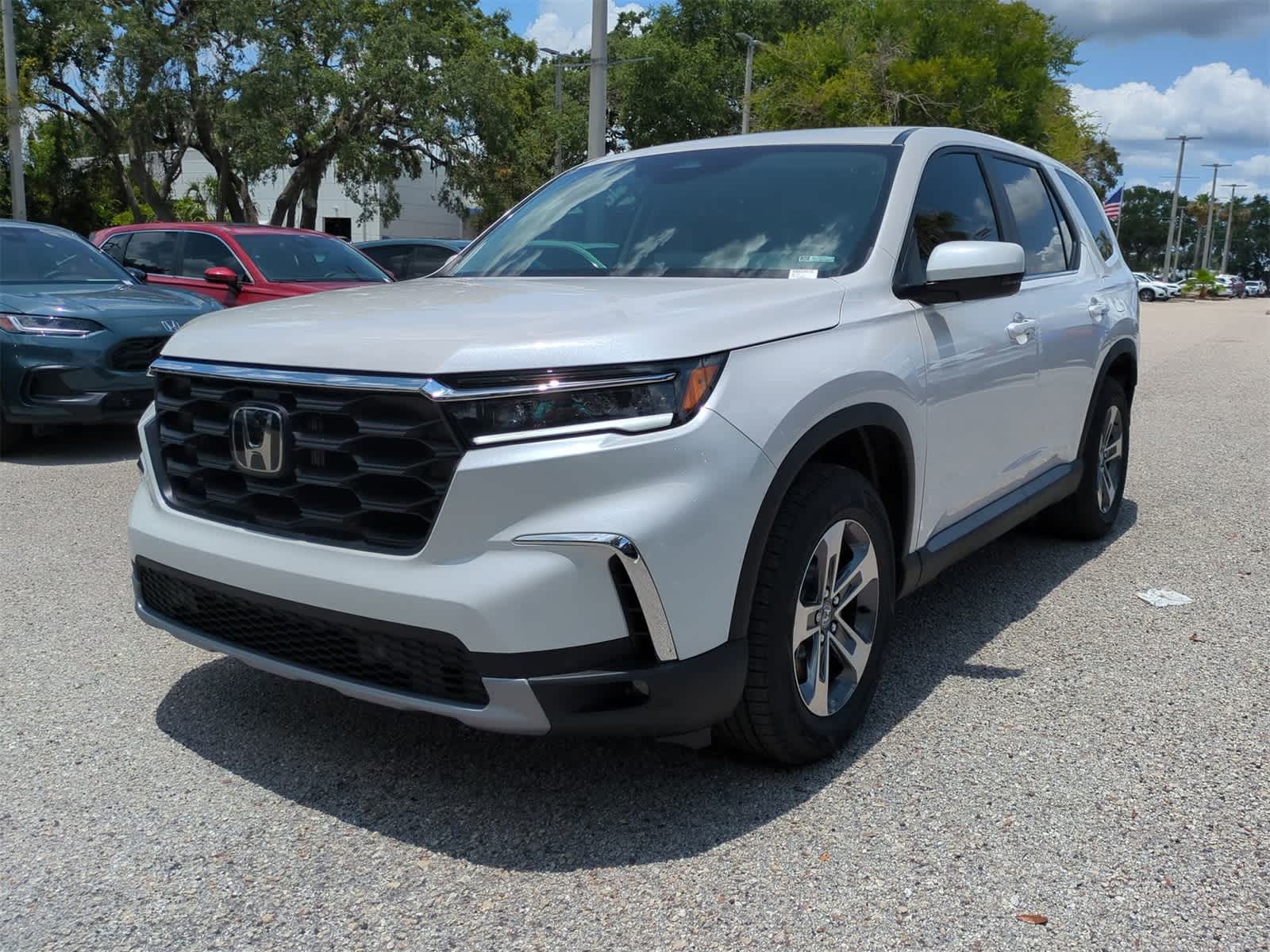 Thumbnail: 2025 Honda Pilot - 2