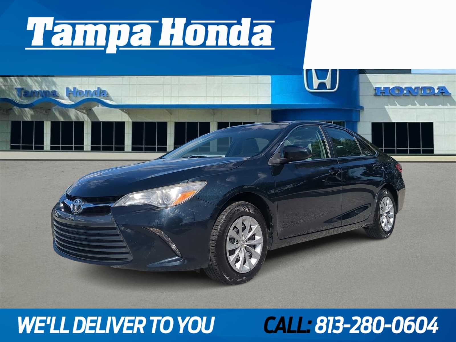 2017 Toyota Camry LE Hero Image