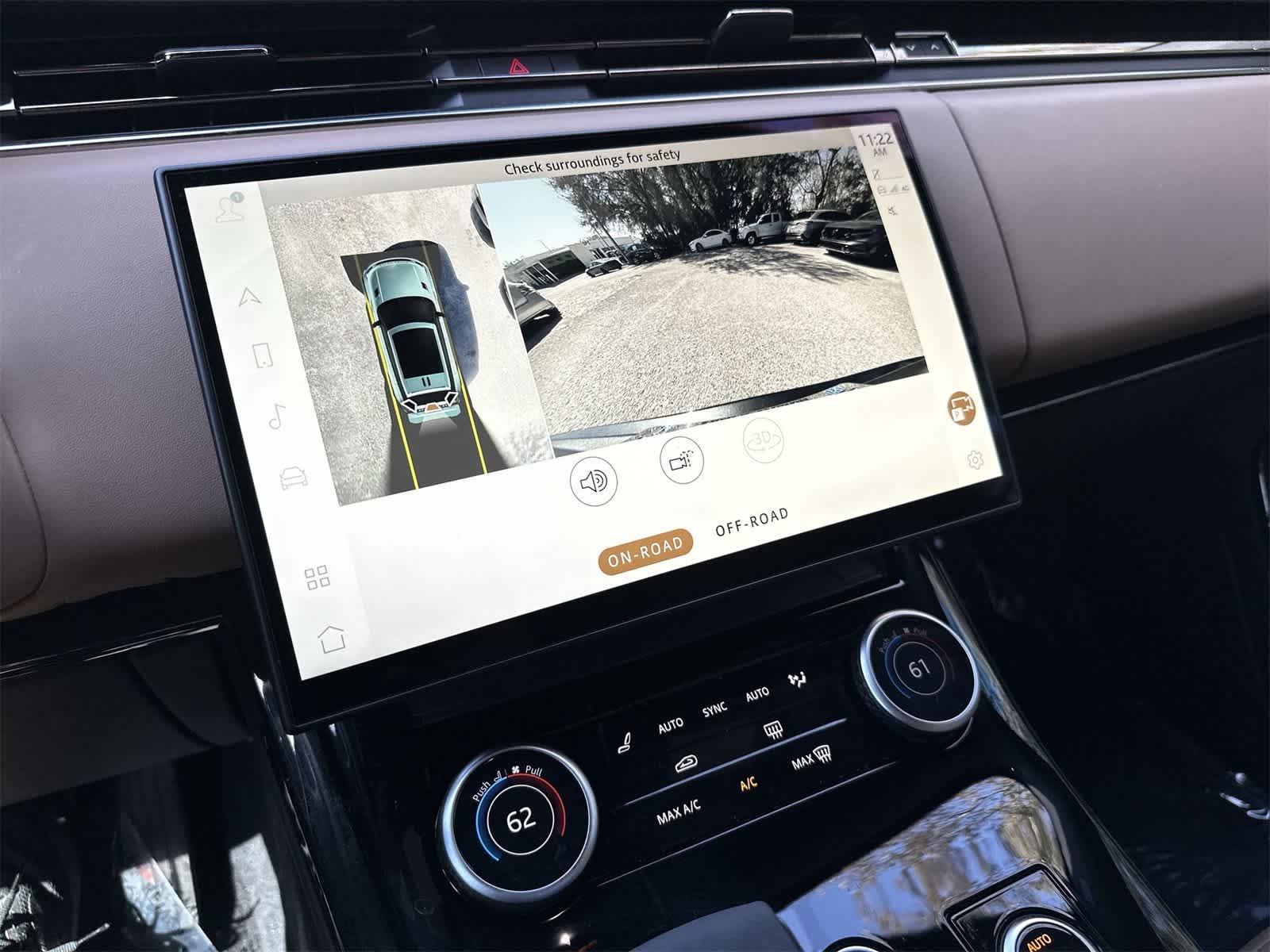 Thumbnail: 2023 Land Rover Range Rover Sport - 20