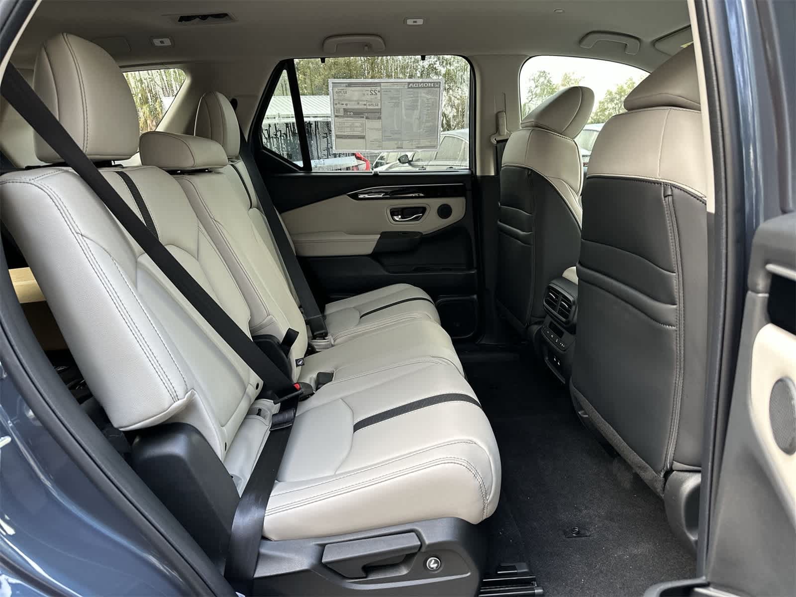 Thumbnail: 2026 Honda Pilot - 13