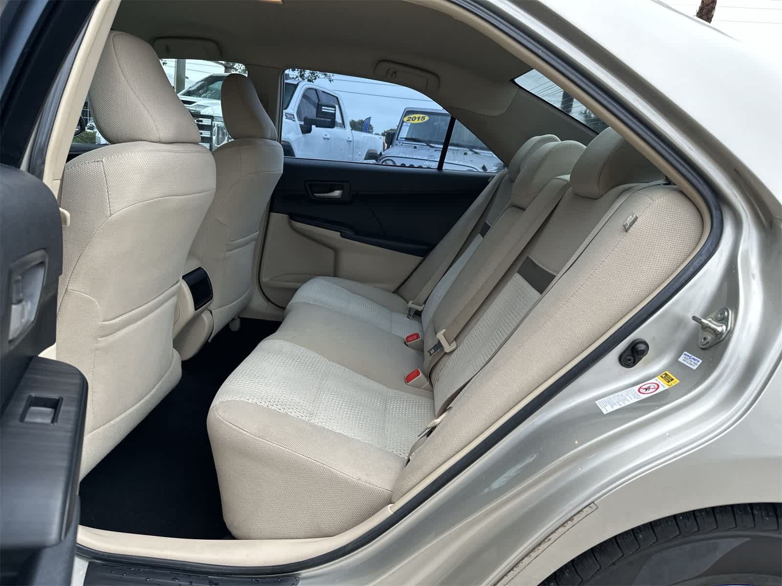 Thumbnail: 2014 Toyota Camry - 18