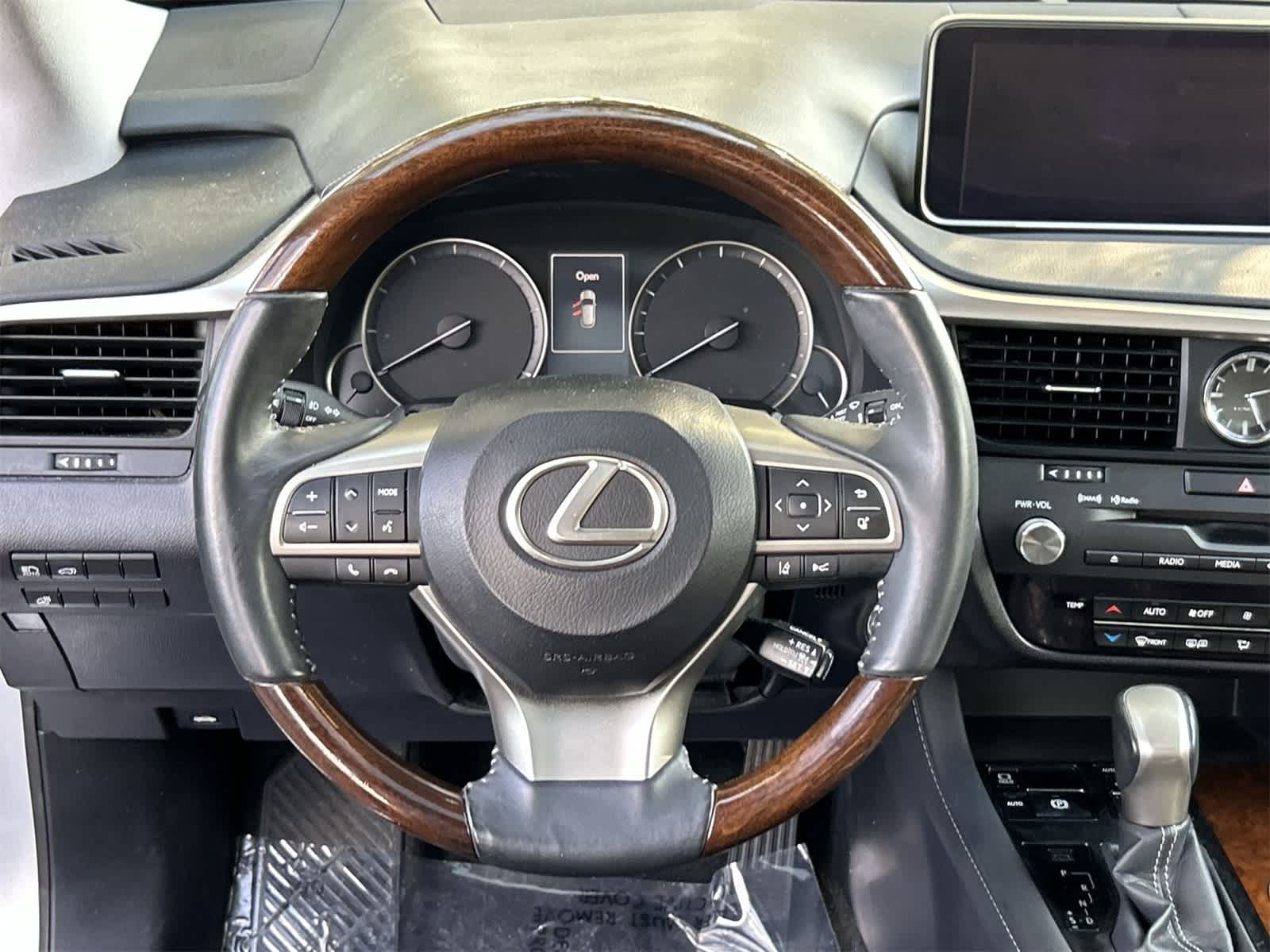 Thumbnail: 2017 Lexus RX - 15