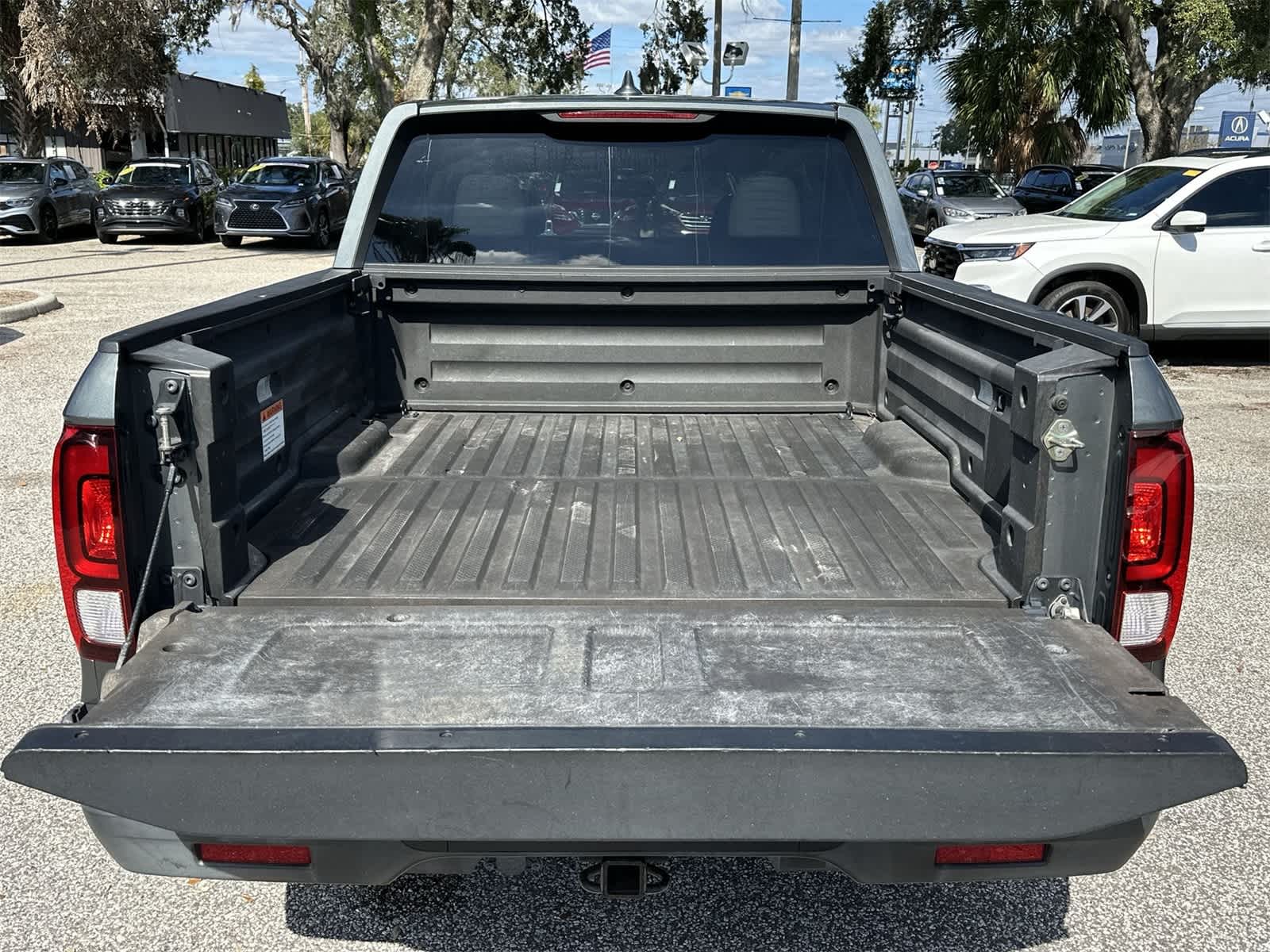 Thumbnail: 2017 Honda Ridgeline - 14