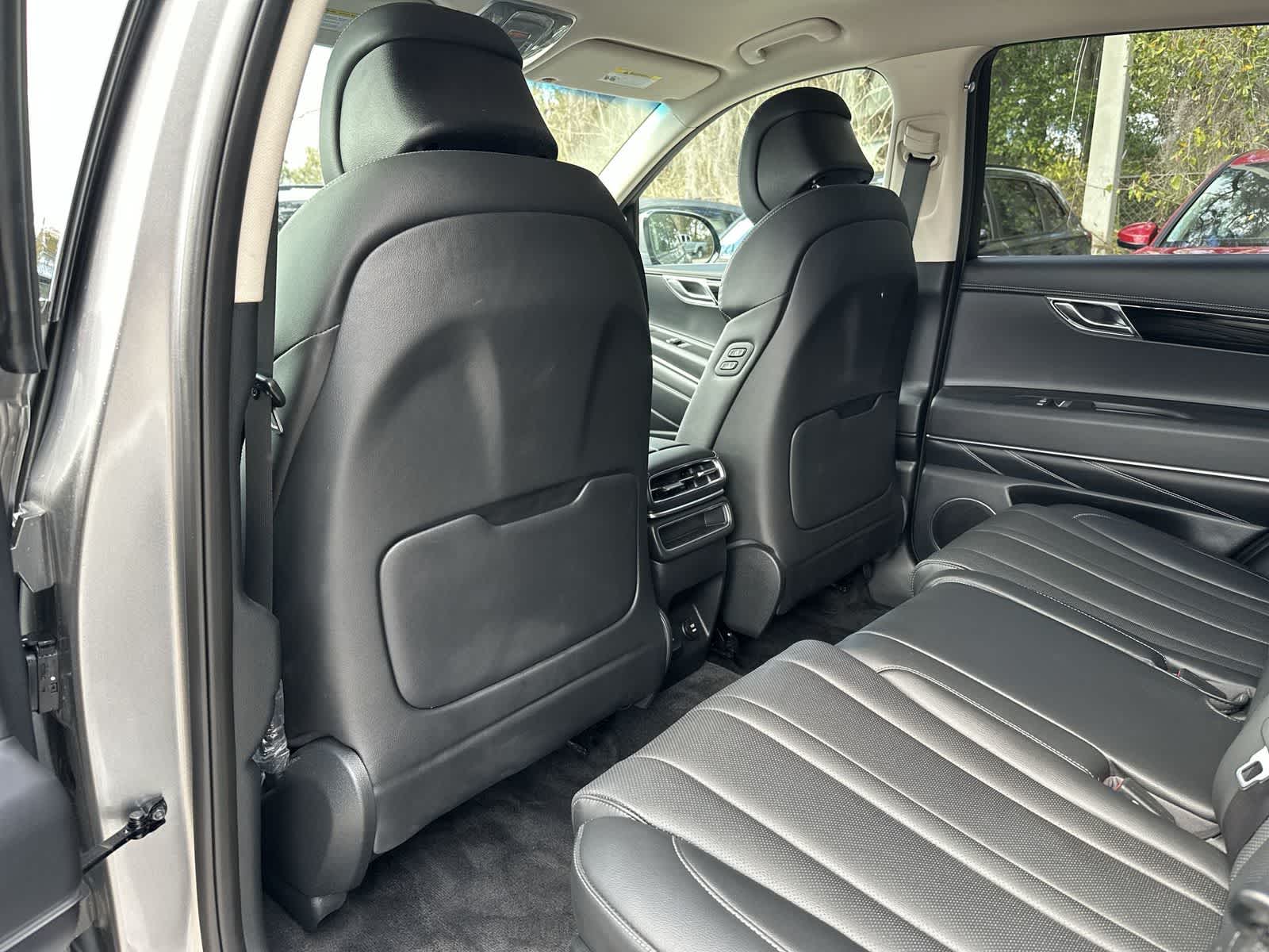 Thumbnail: 2025 Genesis GV80 - 11