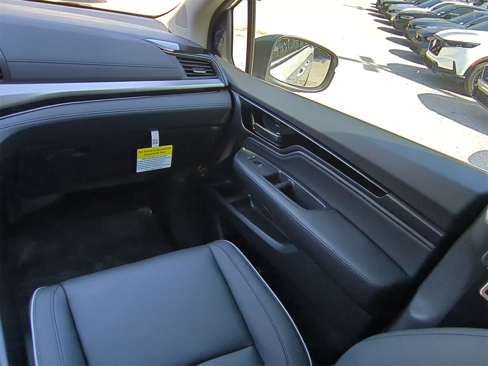 2025 Honda Odyssey Touring 17