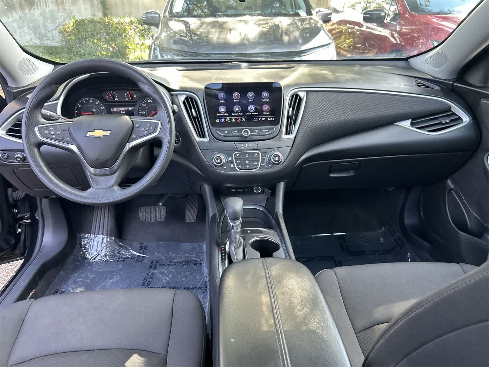 Thumbnail: 2023 Chevrolet Malibu - 10