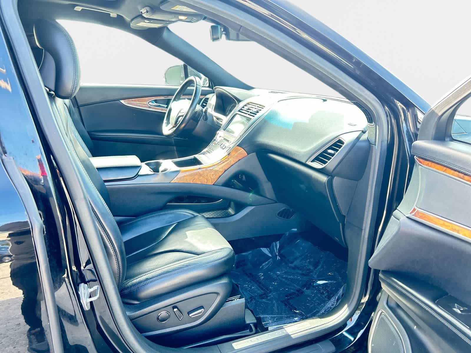 Thumbnail: 2016 Lincoln MKX - 14