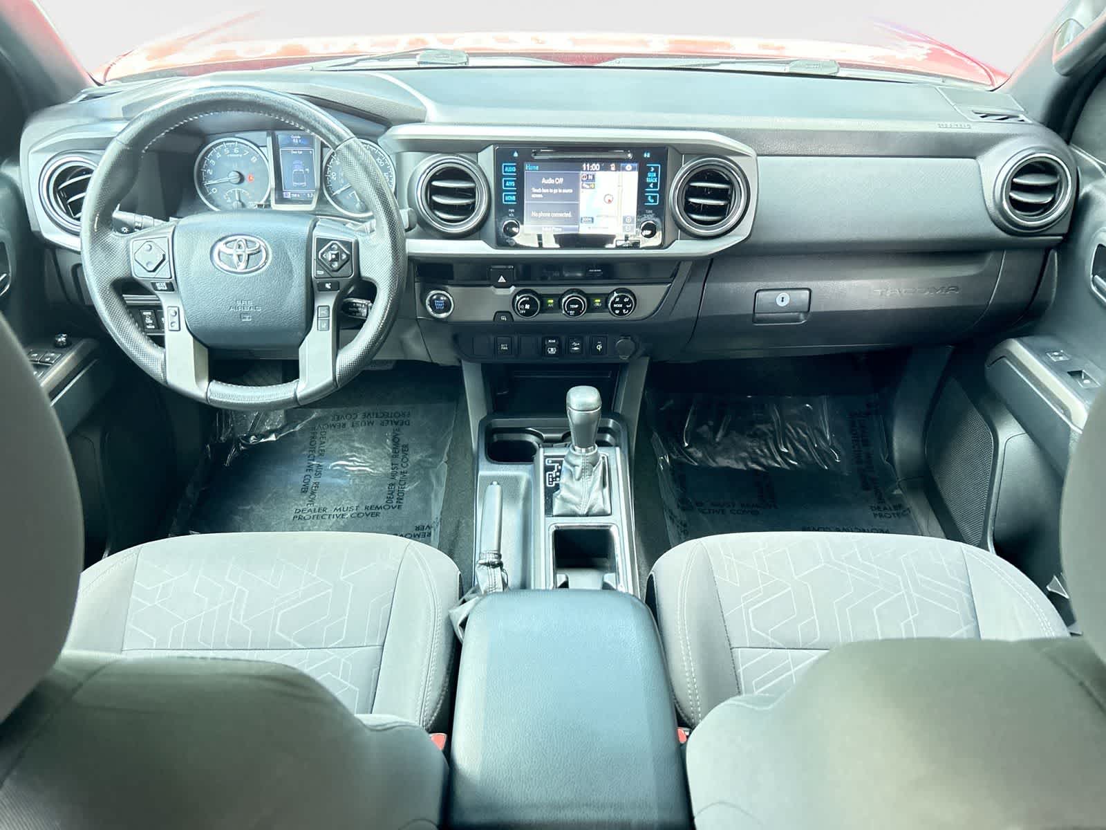 Thumbnail: 2018 Toyota Tacoma - 15