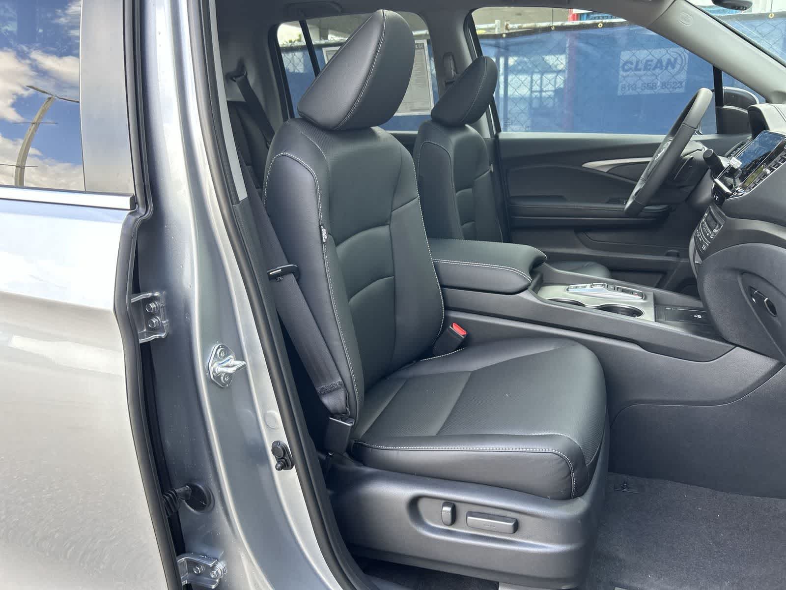 Thumbnail: 2026 Honda Ridgeline - 16