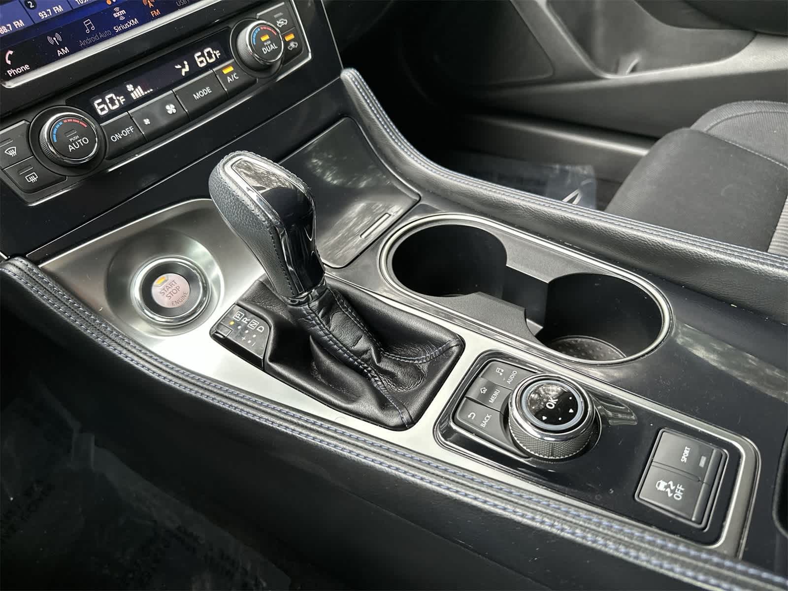 Thumbnail: 2019 Nissan Maxima - 17